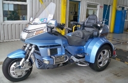 Three wheeler motor bike MOT